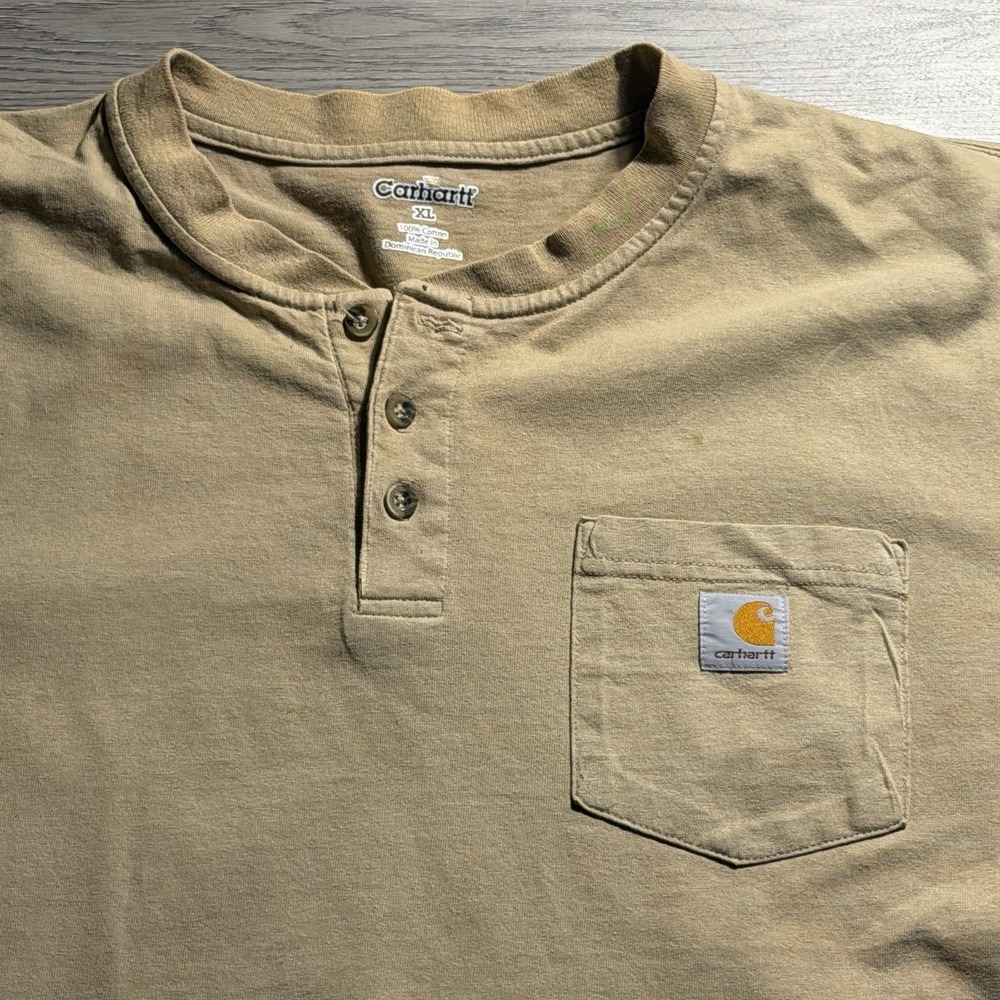Carhartt Henley Pocket T Shirt Mens XL Beige Workwear Heavyweight Cotton - Picture 2 of 7
